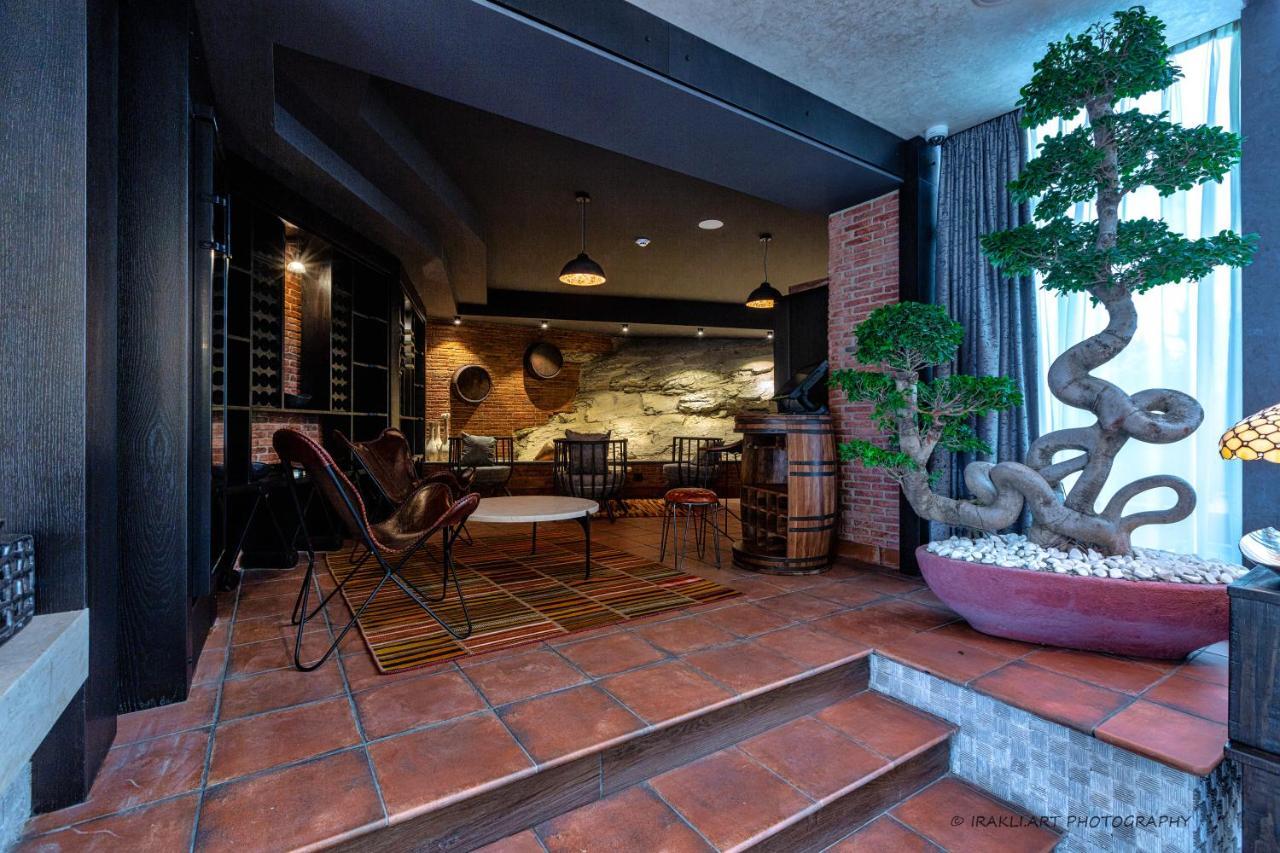 טביליסי Hotel Adamo מראה חיצוני תמונה